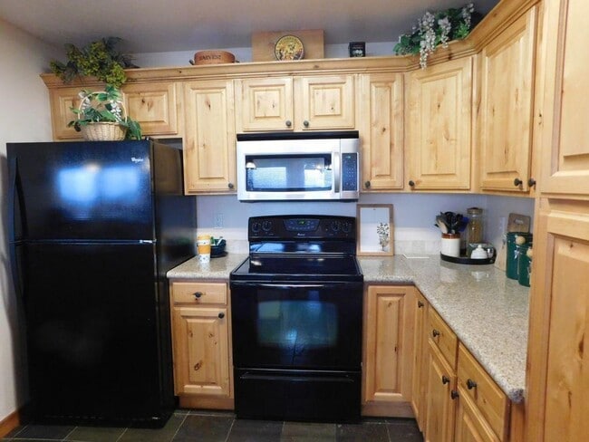 Building Photo - FURNISHED Aspen Village 2bd/2ba