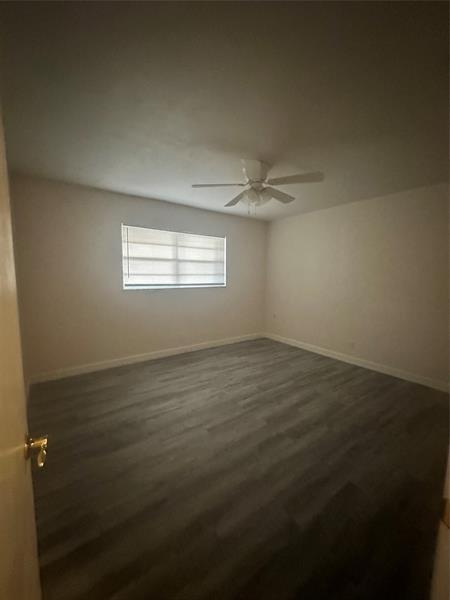 Building Photo - 411 S Crescent Dr