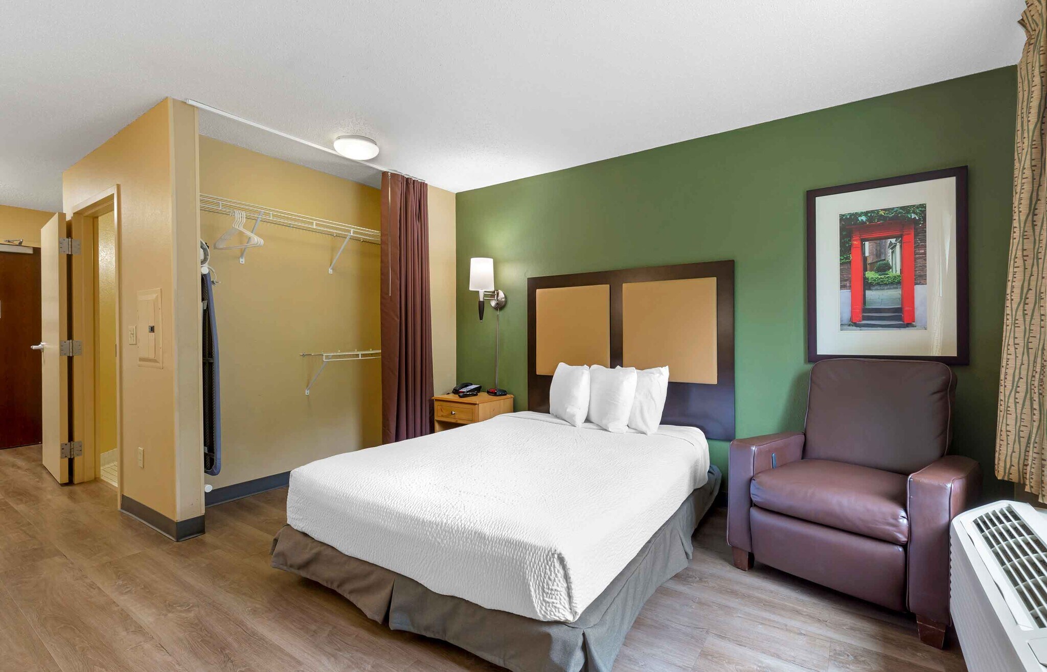 Building Photo - Furnished Studio-Columbia - Laurel - Ft. M...
