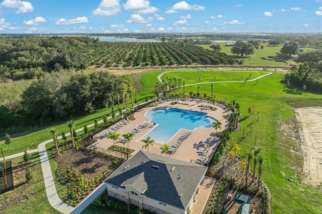 Building Photo - 1345 Derry Ave