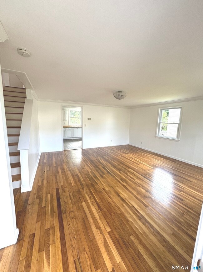 Building Photo - 110 Dirienzo Heights