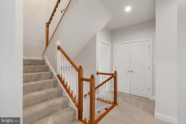 Building Photo - 9185 Topaz St