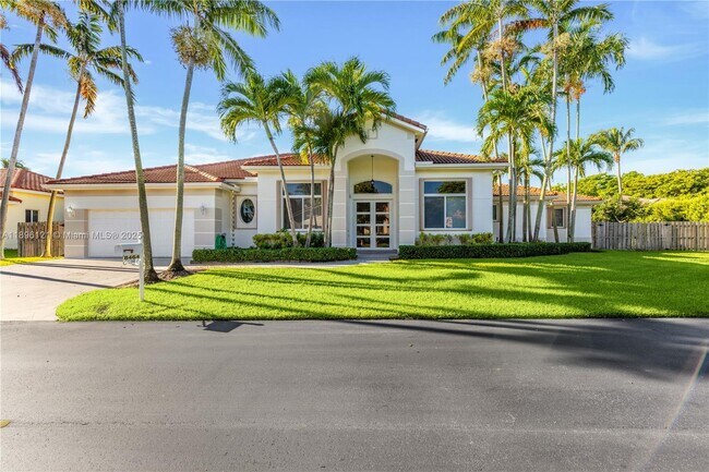 Primary Photo - 8464 SW 138th St