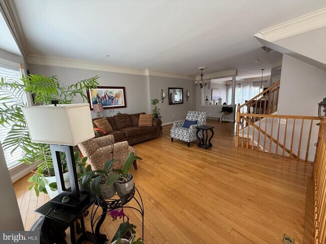 Building Photo - 2142 Capstone Cir