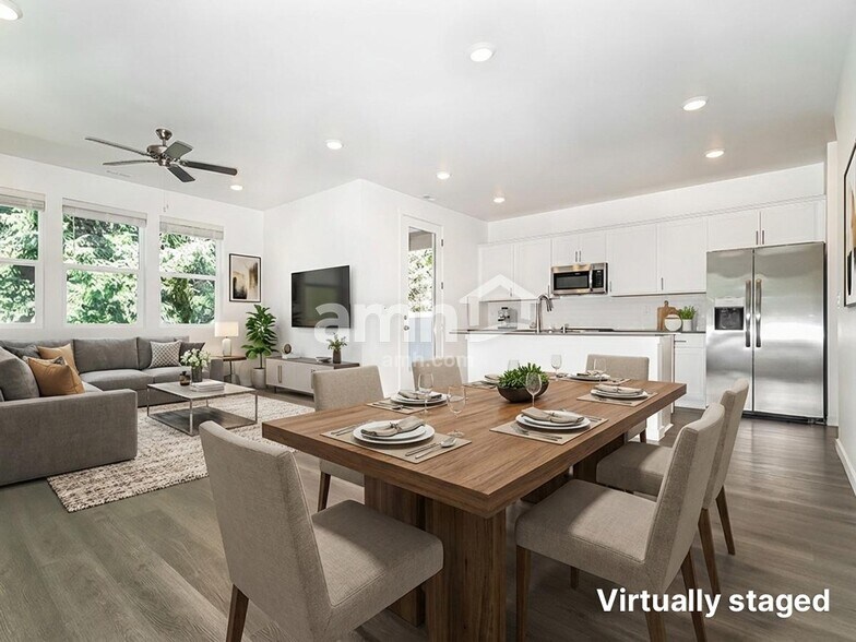 Building Photo - 5036 Washington St SE