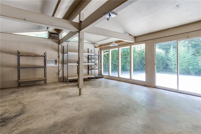 Building Photo - 1863 Merrimac Ct NE