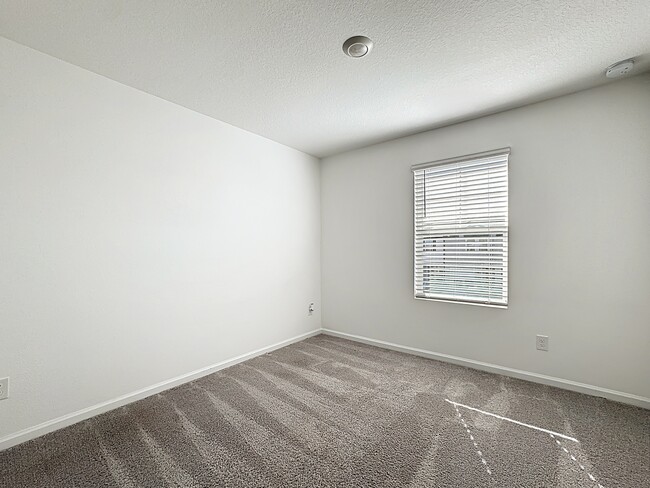 Building Photo - 5941 Piney Shrub Pl