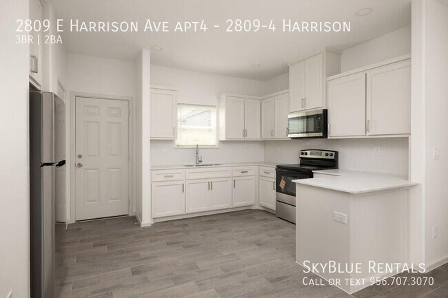 Building Photo - 2809 Harrison Ave