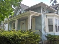Building Photo - 525 W 5th St