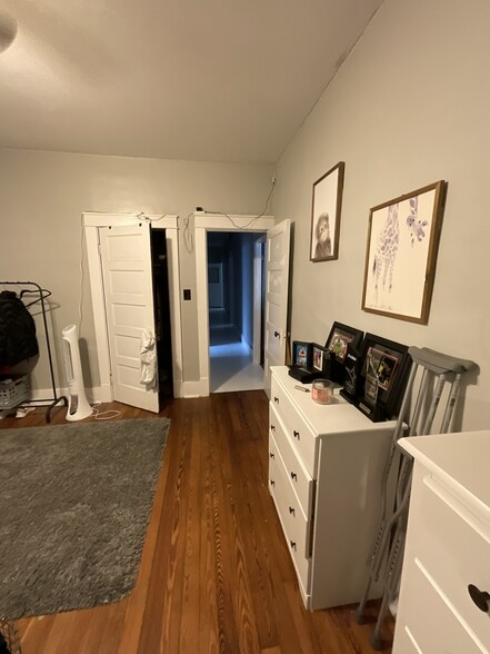 Front Bedroom - 607 E 11th Ave