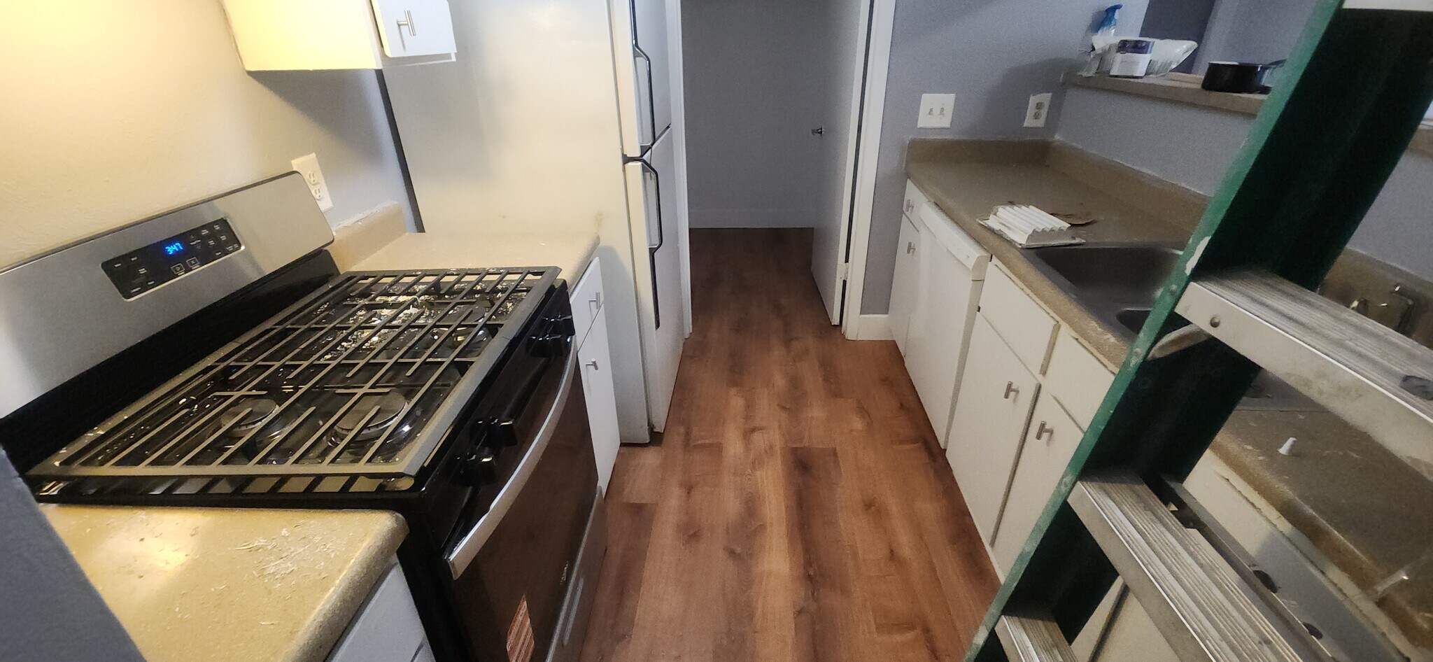 Kitchen - 10434 Doc Holliday Trl