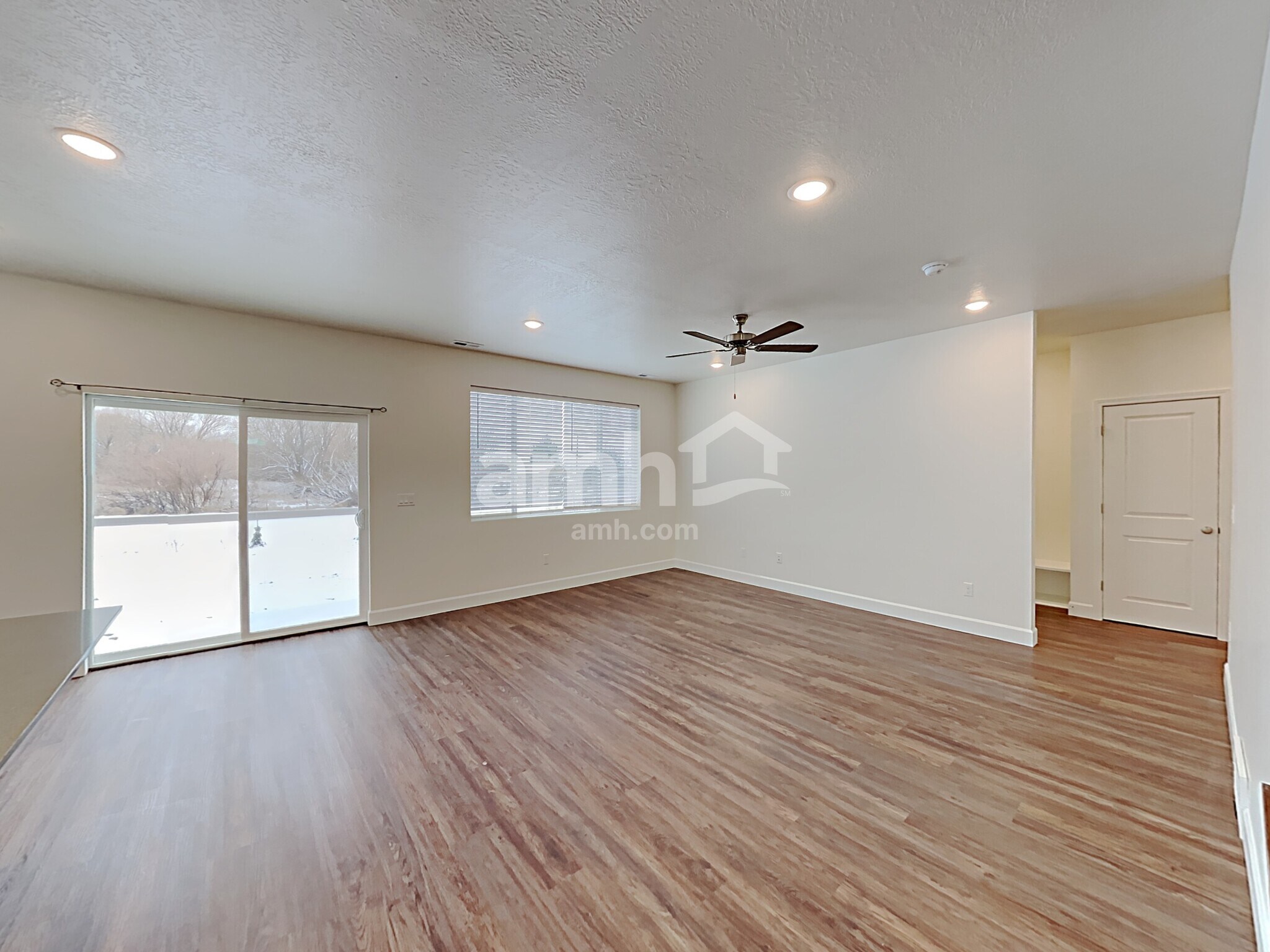 Building Photo - 1369 Perelle Ln