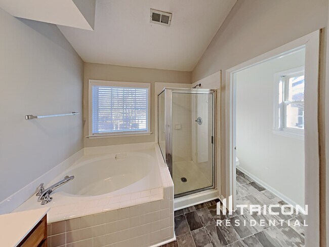 Building Photo - 1512 Ballard Ct