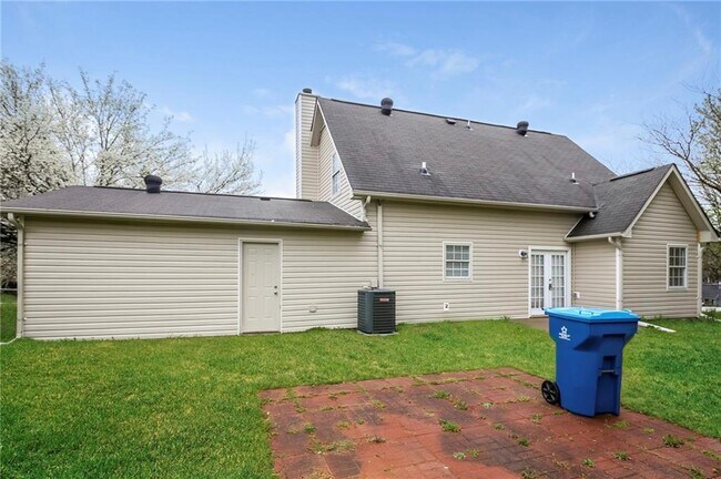 Building Photo - 334 Cobblestone Rd