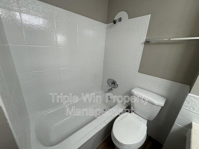 Building Photo - 11282 Ashcroft Ln