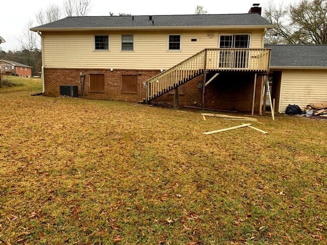 Building Photo - 4670 Lindsey Dr SW