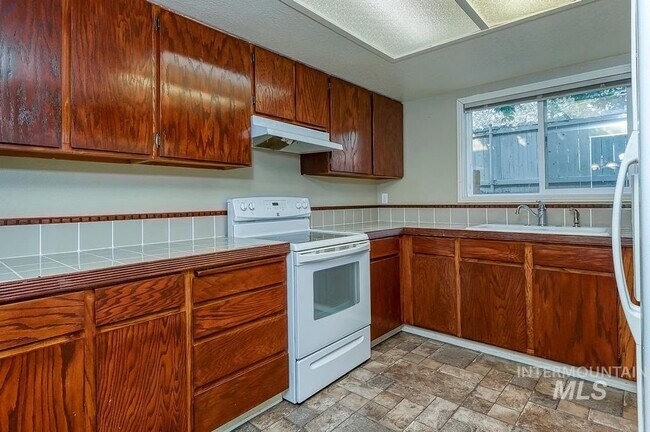 Building Photo - 2287 S Loyolla Ln