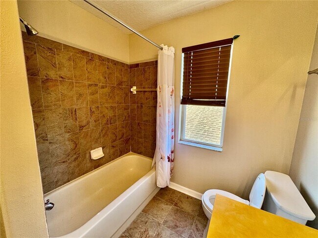 Building Photo - 11209 Village Brook Dr