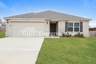 Building Photo - 52 Dunnaway Dr