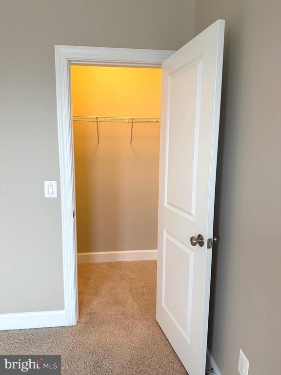 Building Photo - 20396 Roslindale Dr