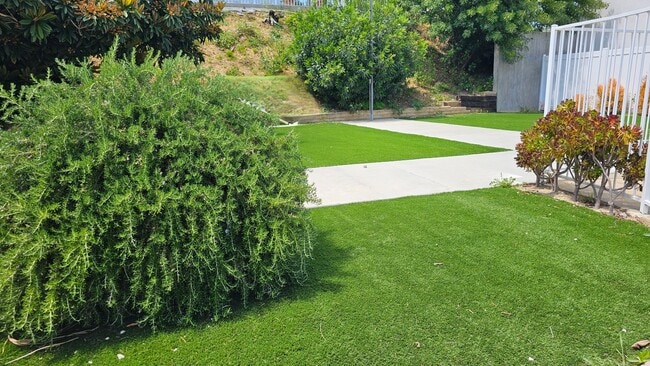 Building Photo - 20811 Tiara St