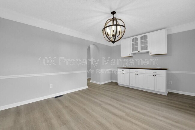 Building Photo - 96 Chenango Dr