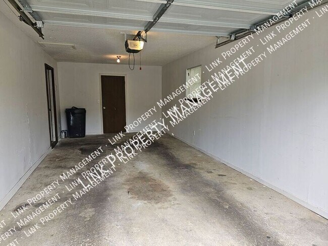Building Photo - 5364 Haisten Ct