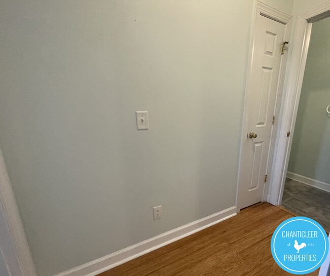 Building Photo - 701 Copperline Dr