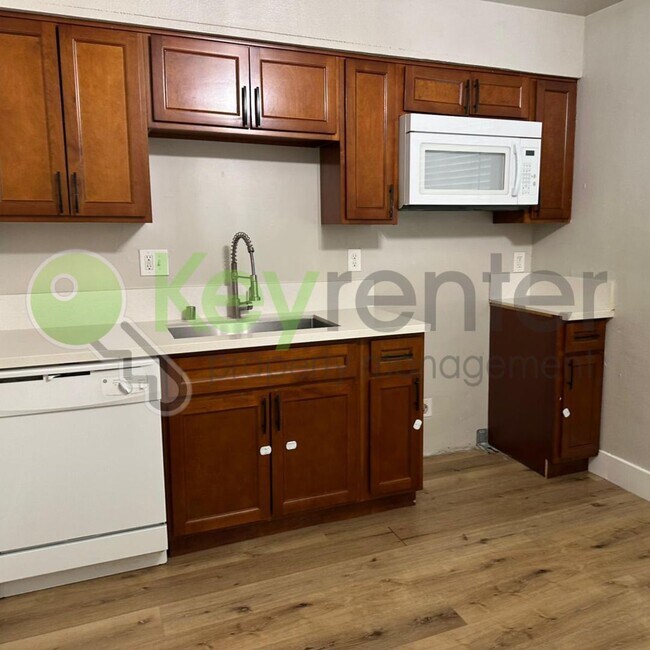 Building Photo - 5731 Falconer Way