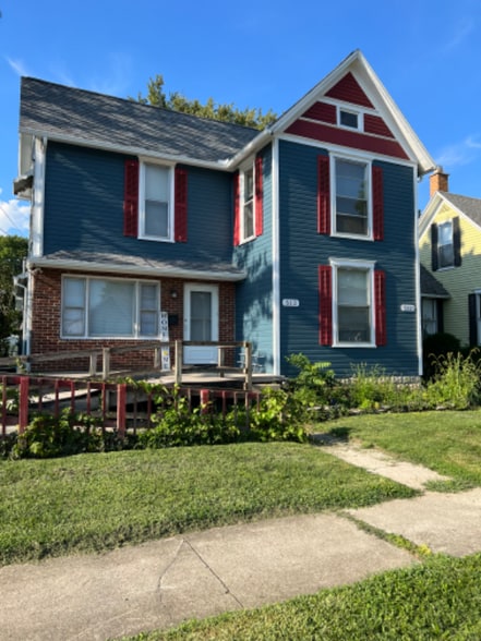Primary Photo - 512 Center St