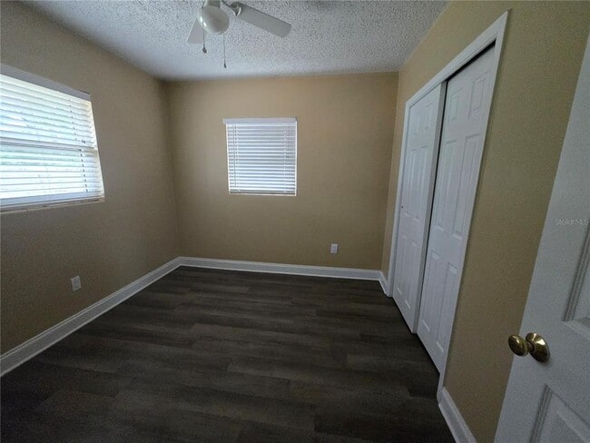 Building Photo - 1630 Summerdale Dr