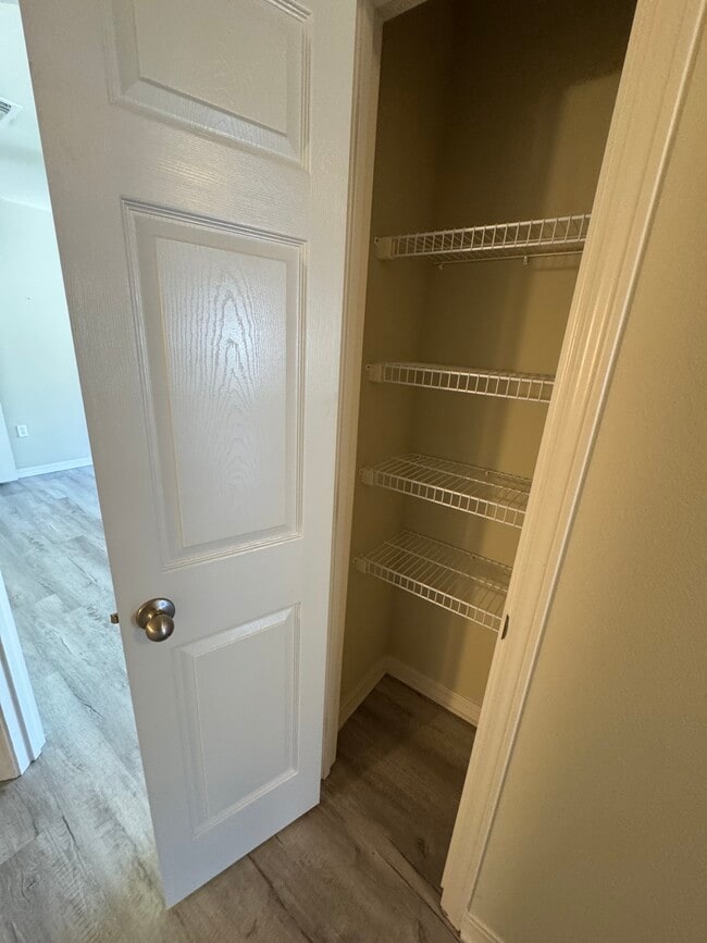 Building Photo - 3061 Dundee Loop S