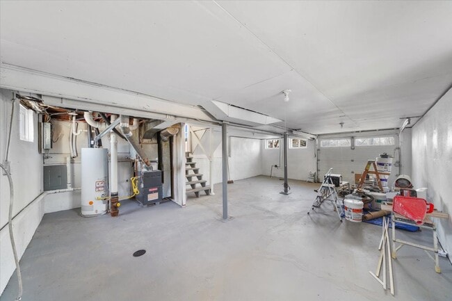 Building Photo - 4621 Mersington Ave