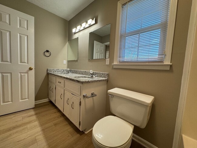 Building Photo - Beautiful Single Family Home