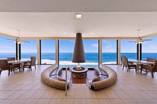 Building Photo - 763 Pacific Surf Dr
