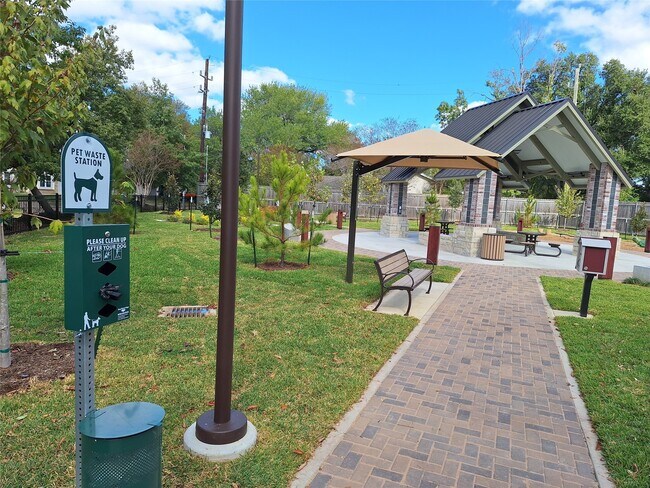 Building Photo - 19959 Salt River Ct