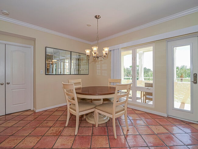 Building Photo - 5060 Harmony Cir