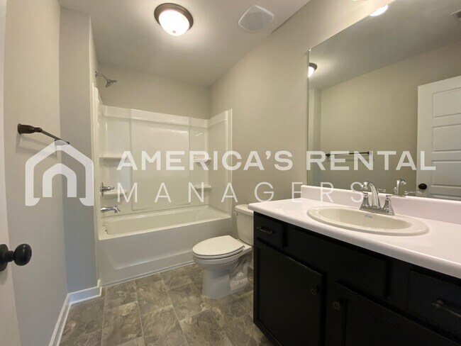 Building Photo - MOVE IN SPECIAL!!! - Home for Rent in Talladega, AL!!! - Sign a lease by 4/15 to receive a $250 G...