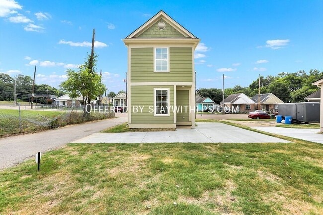 Building Photo - 701 N 3rd St
