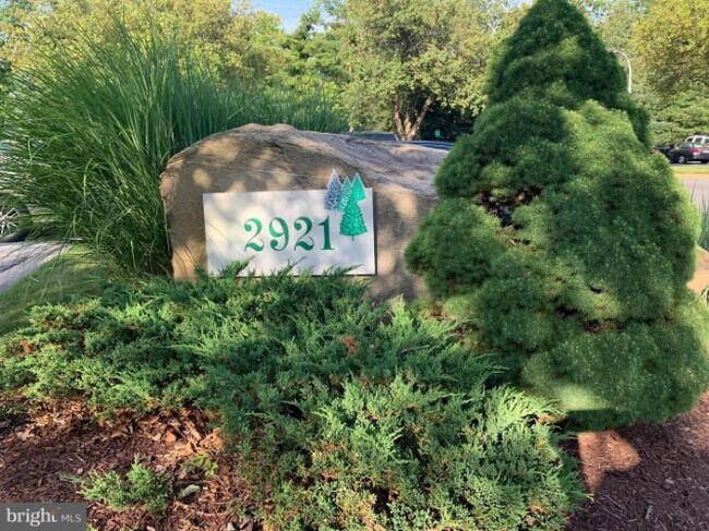 Building Photo - 2921 N Leisure World Blvd