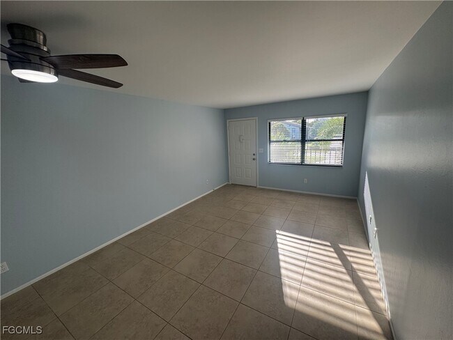 Building Photo - 13115 Feather Sound Dr