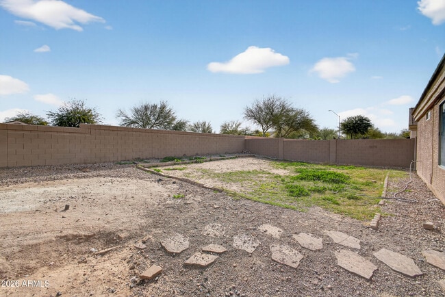 Building Photo - 2130 Sabino Ln