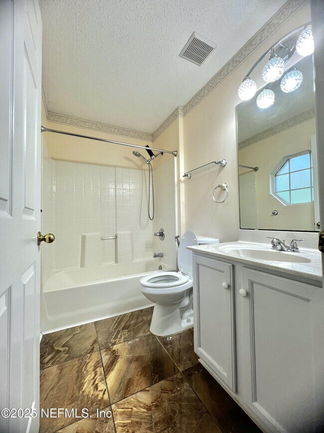 Building Photo - 11395 Aston Hall Dr