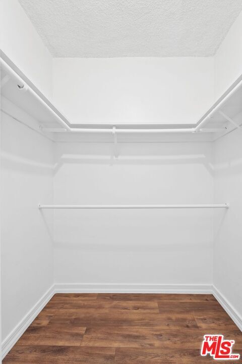 Building Photo - 1951 Malcolm Ave