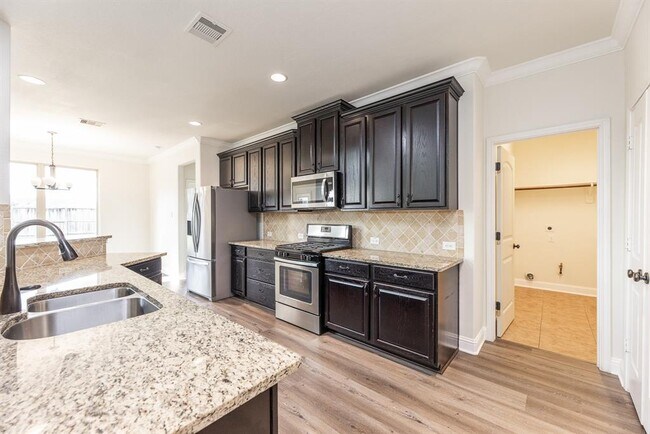 Building Photo - 4015 Addison Ranch Ln
