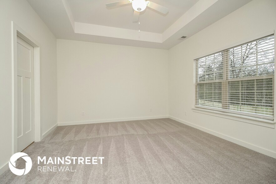 Building Photo - 4018 Ella Cook Cir