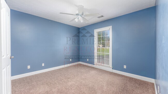 Building Photo - 251 Owens Rd