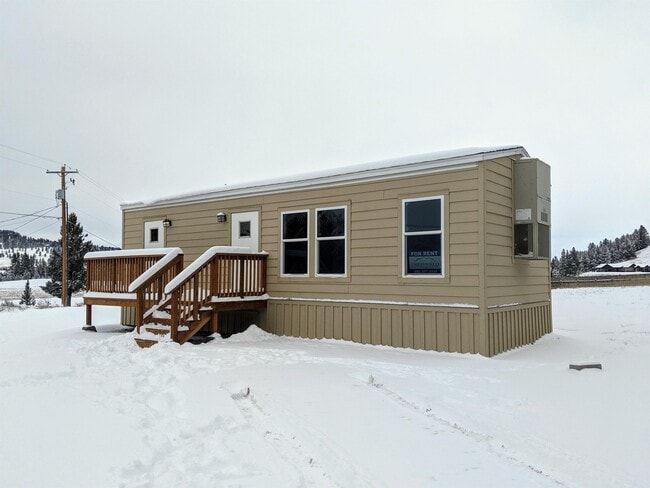 Building Photo - 309 Smith Lake Rd