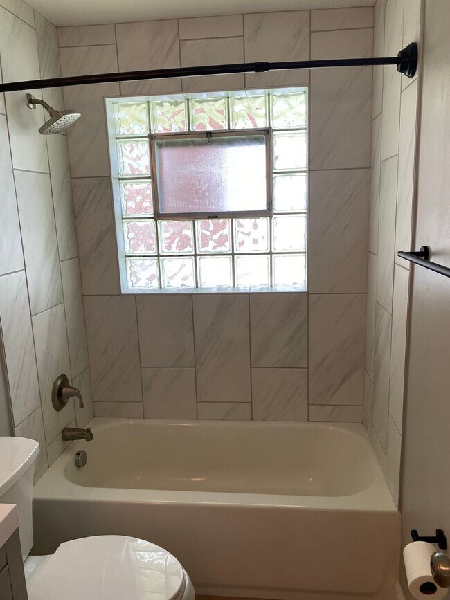 Building Photo - Newly Renovated Home with 2 Car garage in ...