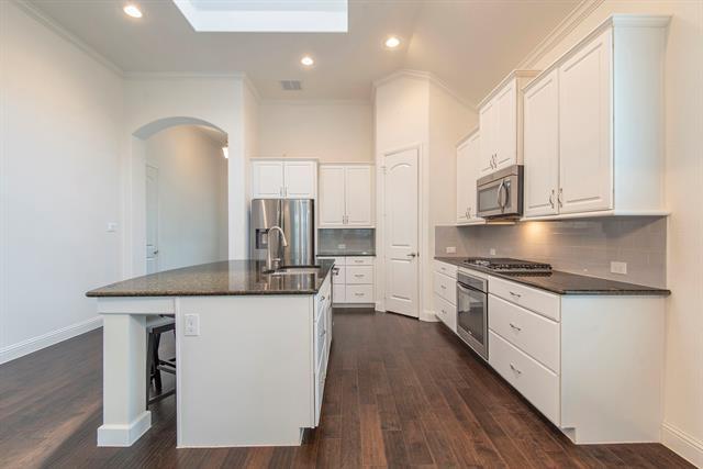 Building Photo - 861 Field Crossing